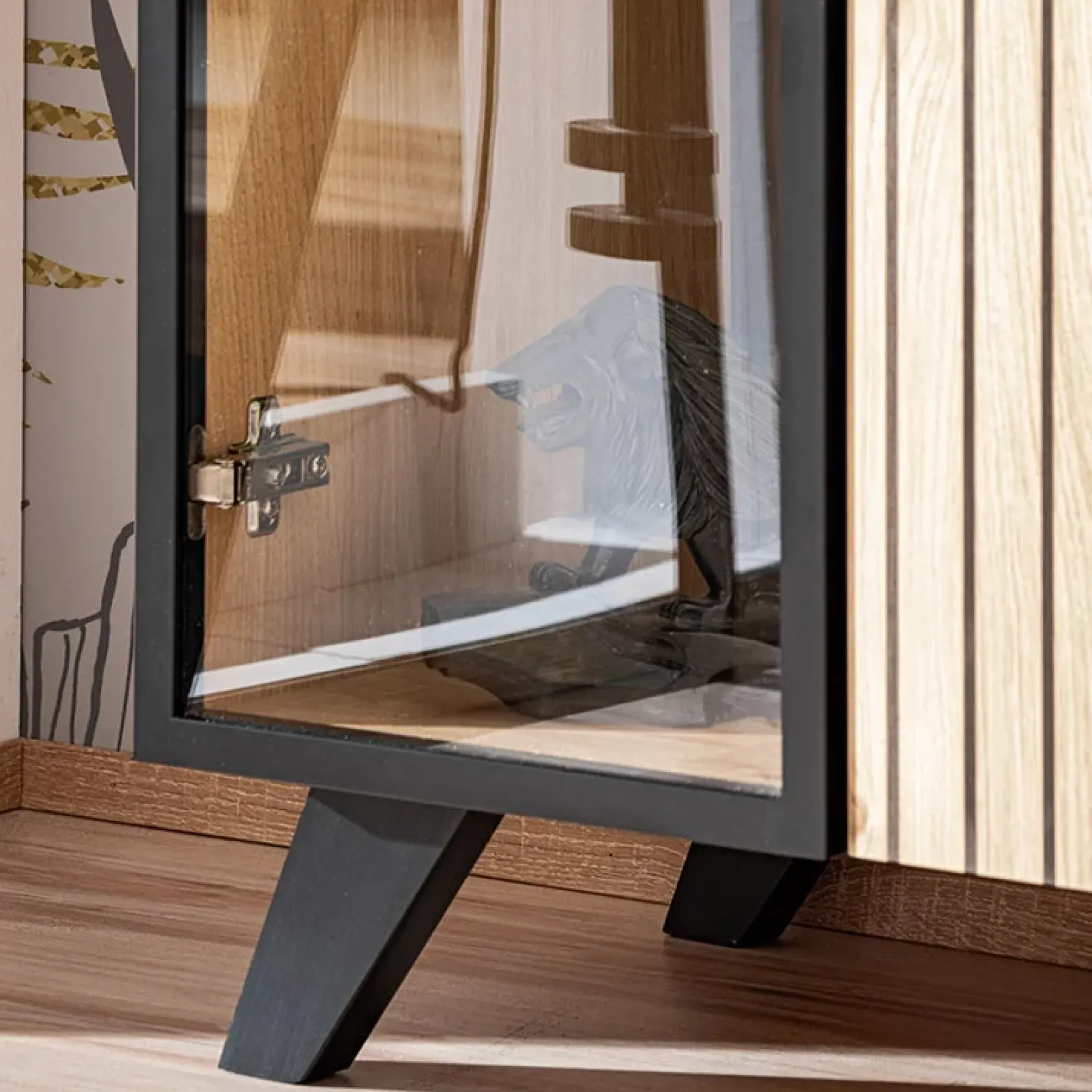 Garnero Arredamenti Credenze Moderne|Madie Moderne-Credenza 90x102h cm 2 ante moderna noce con stampa nera Mendes