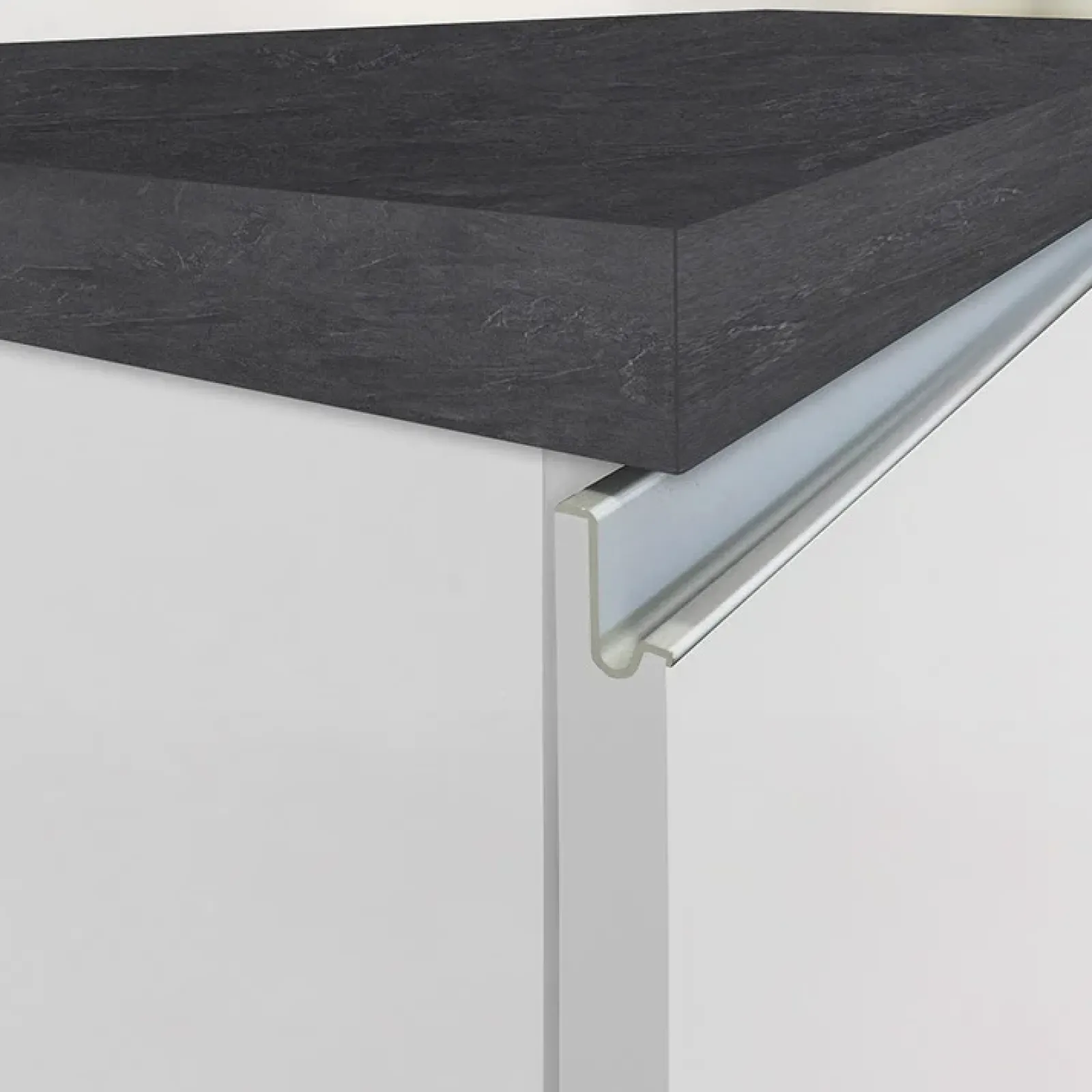 Garnero Arredamenti Isole Cucina-Isola cucina centrale 160x90cm 2 ante e vani bianco laccato con piano grigio effetto pietra Gourmet Bianco Lucido - Grigio pietra