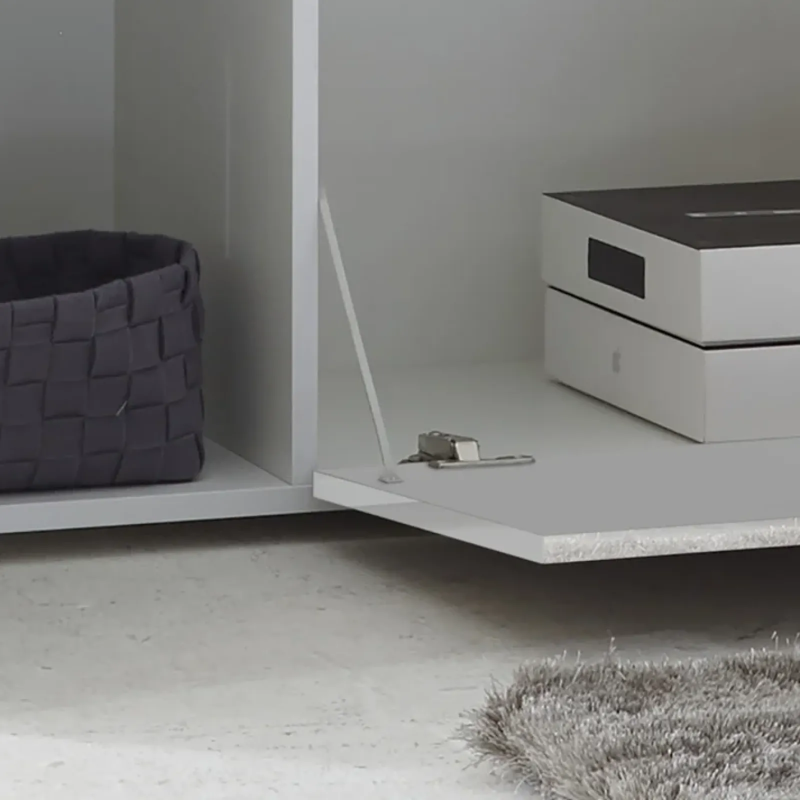 Garnero Arredamenti Credenze Moderne|Madie Moderne-Madia 130x82h cm 2 ante 1 cassetto moderna bianco lucido Steppi