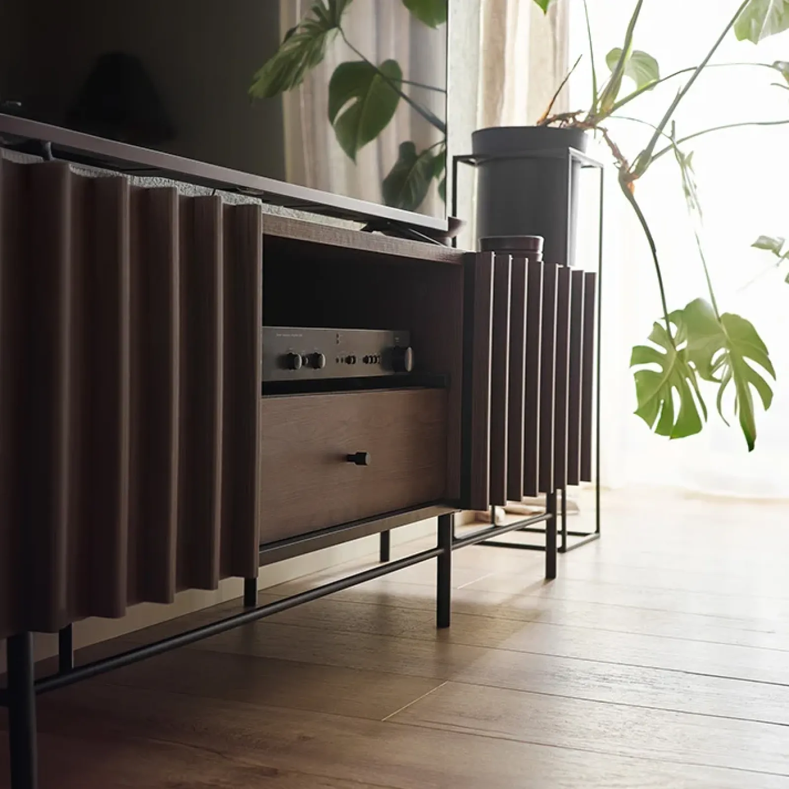 Garnero Arredamenti Mobili Tv Moderni|Mobile Tv Moderno-Mobile porta TV 165x55h cm 2 ante cassetto wengè Blackwood