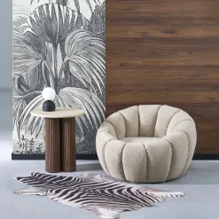 Garnero Arredamenti Poltroncine Imbottite-Poltorona imbottita in tessuto design moderno Coccoluna Beige