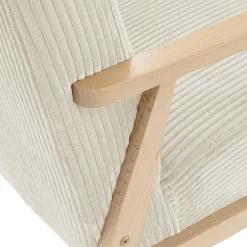 Garnero Arredamenti Poltroncine Imbottite-Poltrona imbottita design moderna beige Luana