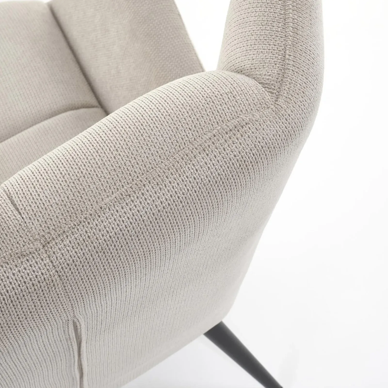 Garnero Arredamenti Poltrone Relax|Poltroncine Imbottite-Poltrona imbottita in tessuto nero Snooz Beige