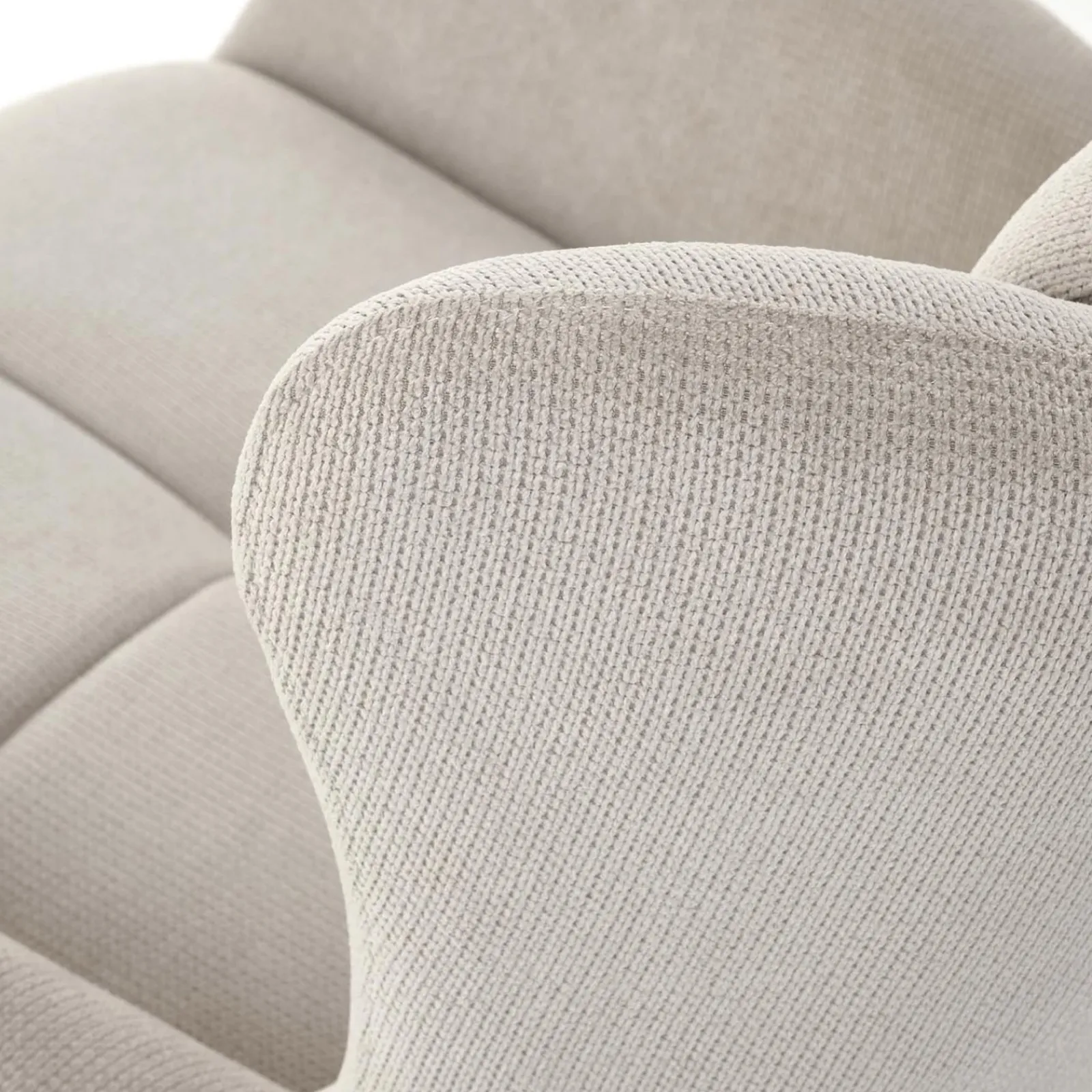 Garnero Arredamenti Poltrone Relax|Poltroncine Imbottite-Poltrona imbottita in tessuto nero Snooz Beige