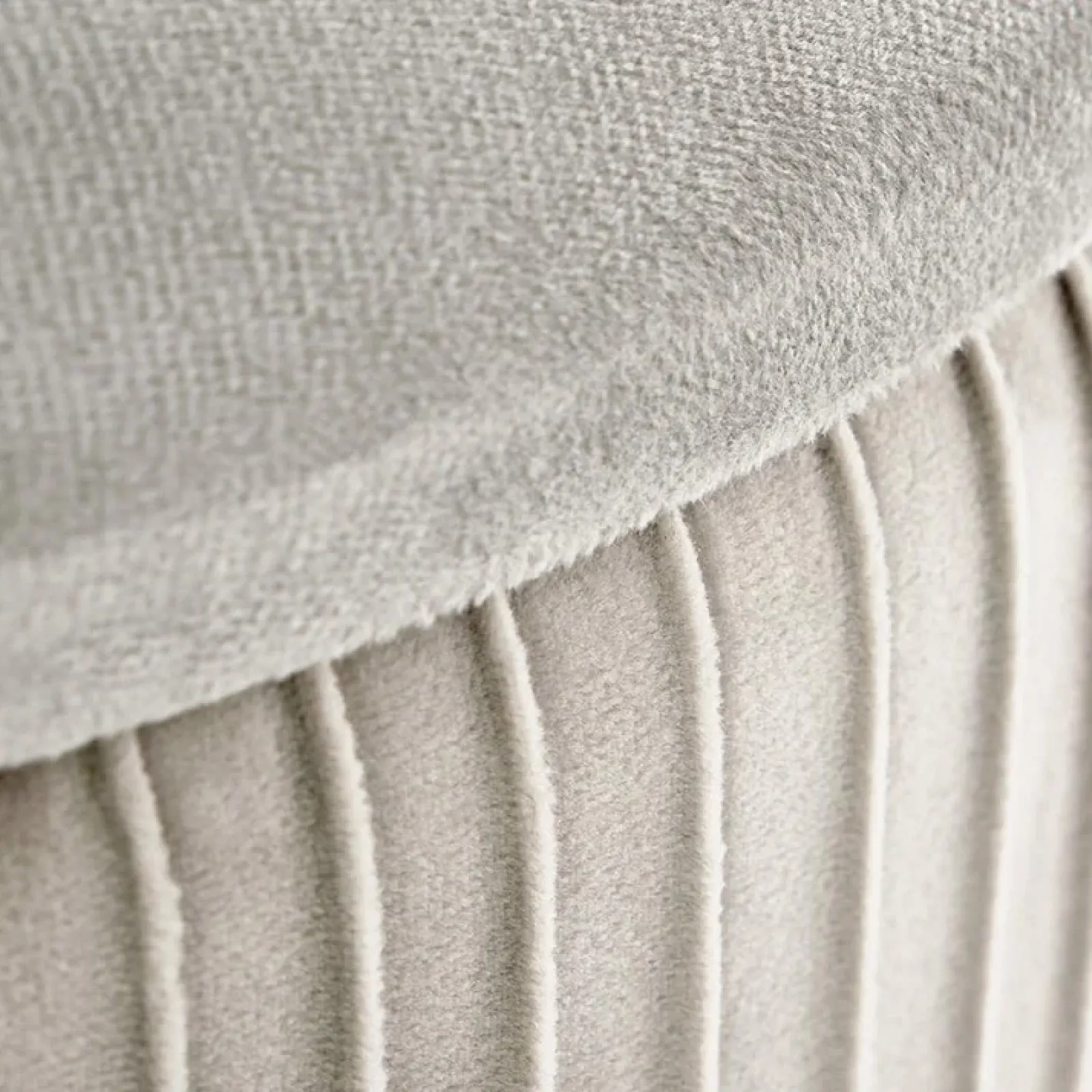 Garnero Arredamenti Pouf-Pouf da salotto contenitore in velluto chiaro Franklin Grigio