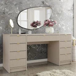 Garnero Arredamenti Toeletta Trucco|Scrivanie Ufficio-Scrivania 154x55cm con 9 cassetti cannettata Athena Beige