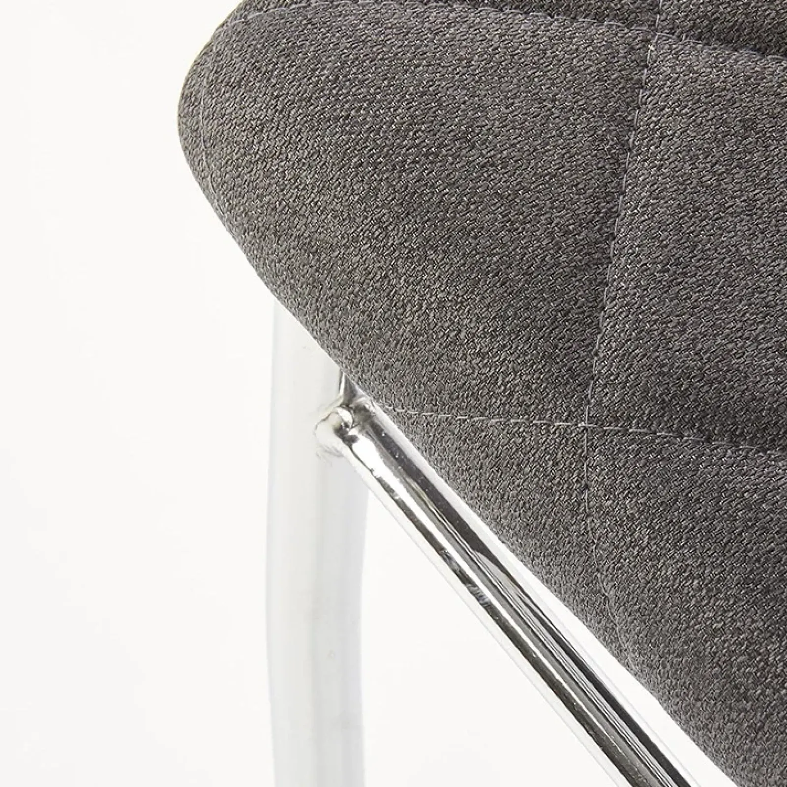 Garnero Arredamenti Sedie In Tessuto-Sedia da pranzo in tessuto scuro con gambe in metallo Amanda Grigio