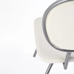 Garnero Arredamenti Sedie Imbottite Ecopelle-Set 4 sedie da soggiorno in ecopelle grigio chiaro Fergus