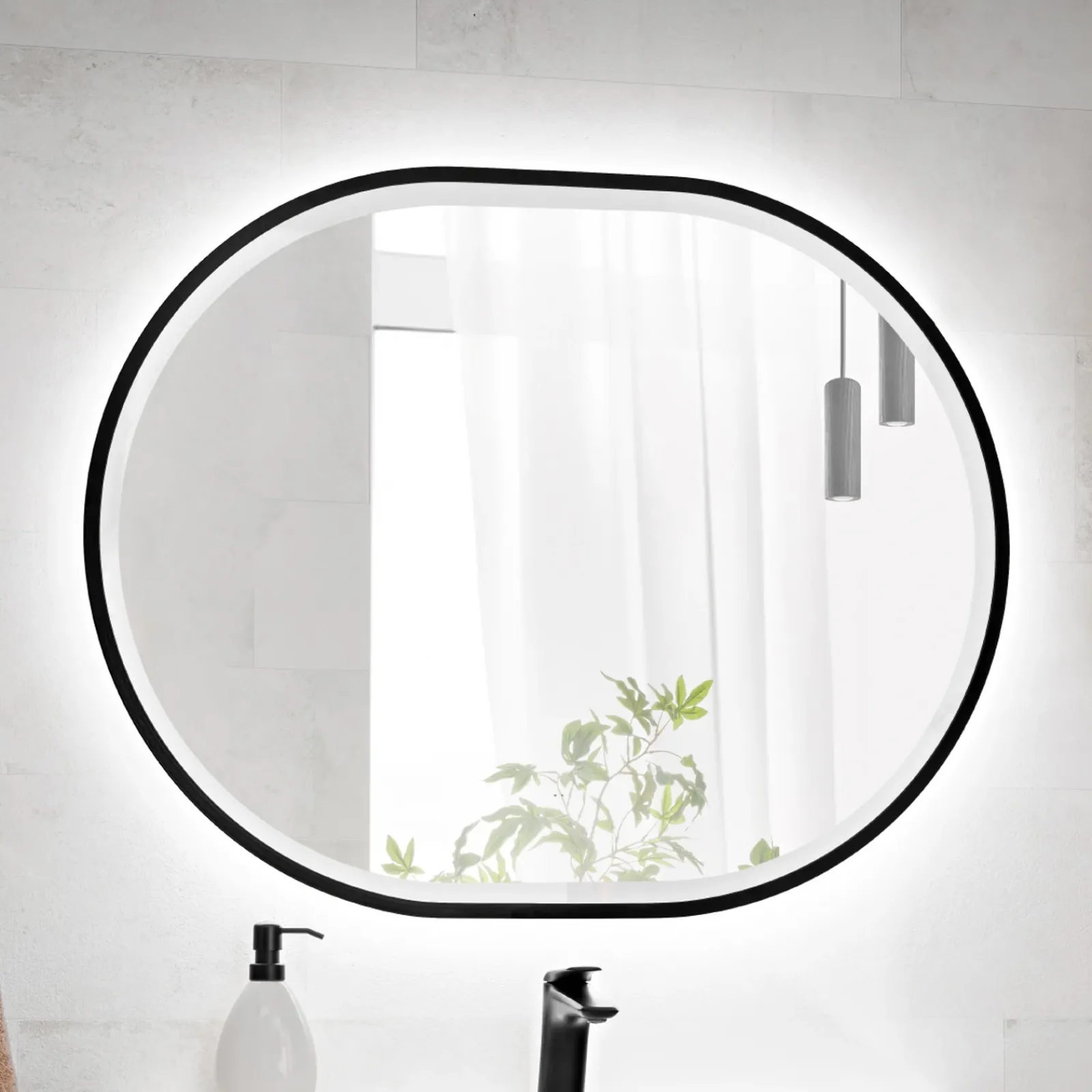 Garnero Arredamenti Specchi|Specchi-Specchio da parete con led 70x90cm Glossy 3 Nero