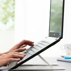 Garnero Arredamenti Accessori Ufficio-Supporto Pieghevole e Regolabile per PC Portatile Smart