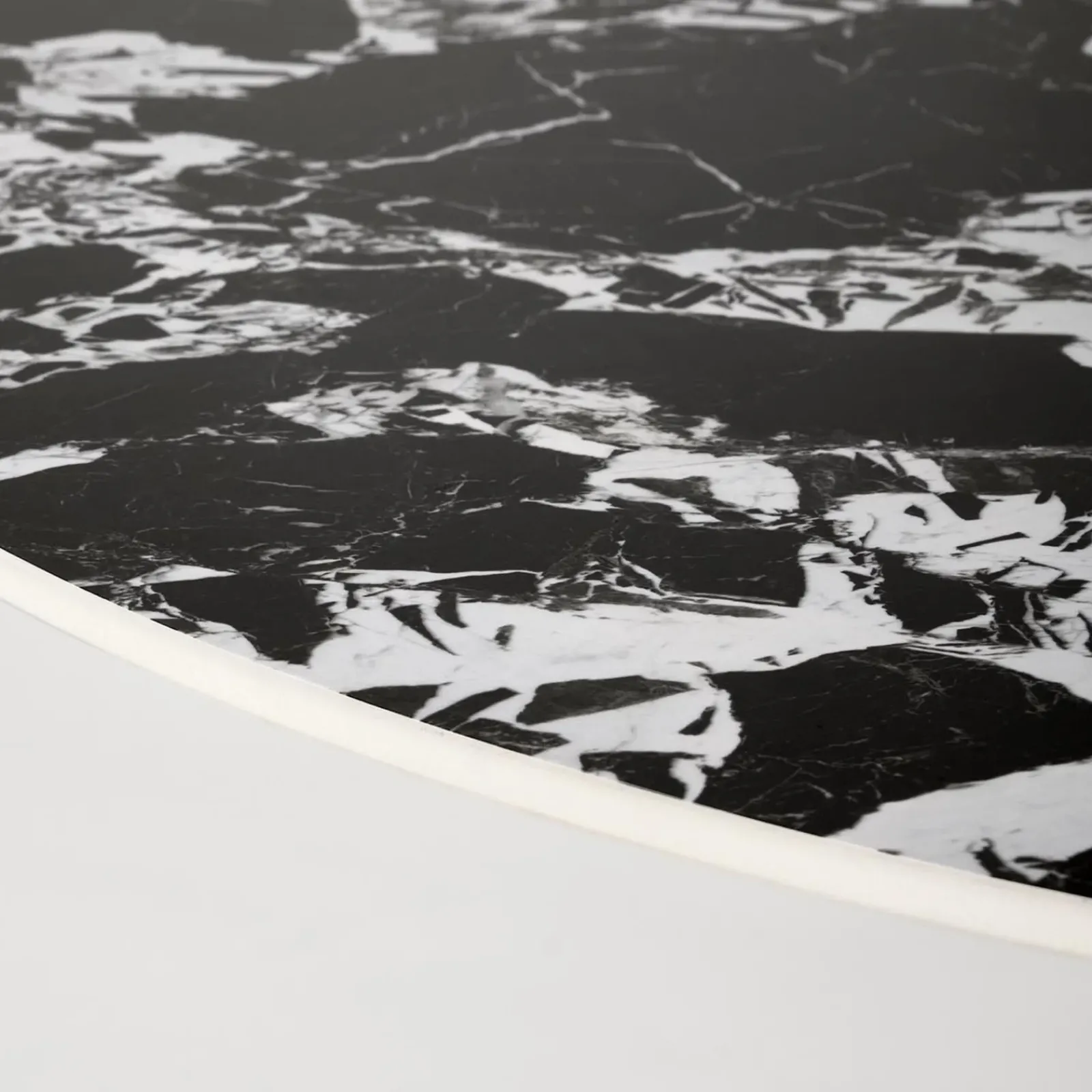 Garnero Arredamenti Tavoli Rotondi|Tavoli Da Pranzo-Tavolo rotondo 120cm moderno effetto marmo nero Anul