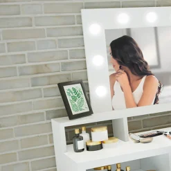 Garnero Arredamenti Scrivanie Per Ragazzi|Toeletta Trucco-Toeletta da trucco con cassetti 120x40cm con specchio e led bianco Eloisa