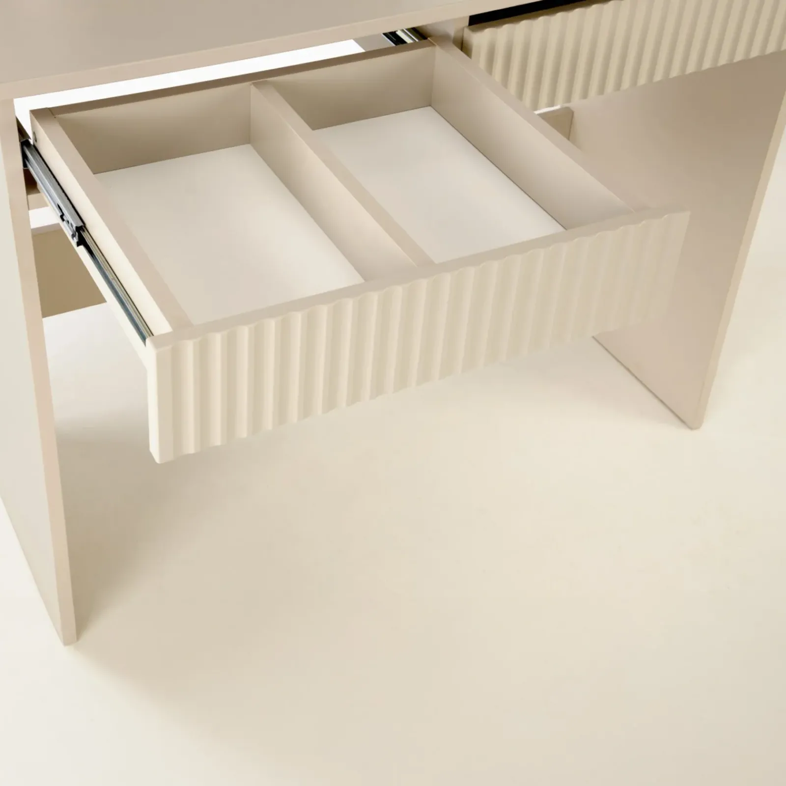 Garnero Arredamenti Toeletta Trucco-Toeletta da trucco con specchio 94x43cm con LED cashmere Bloom Beige